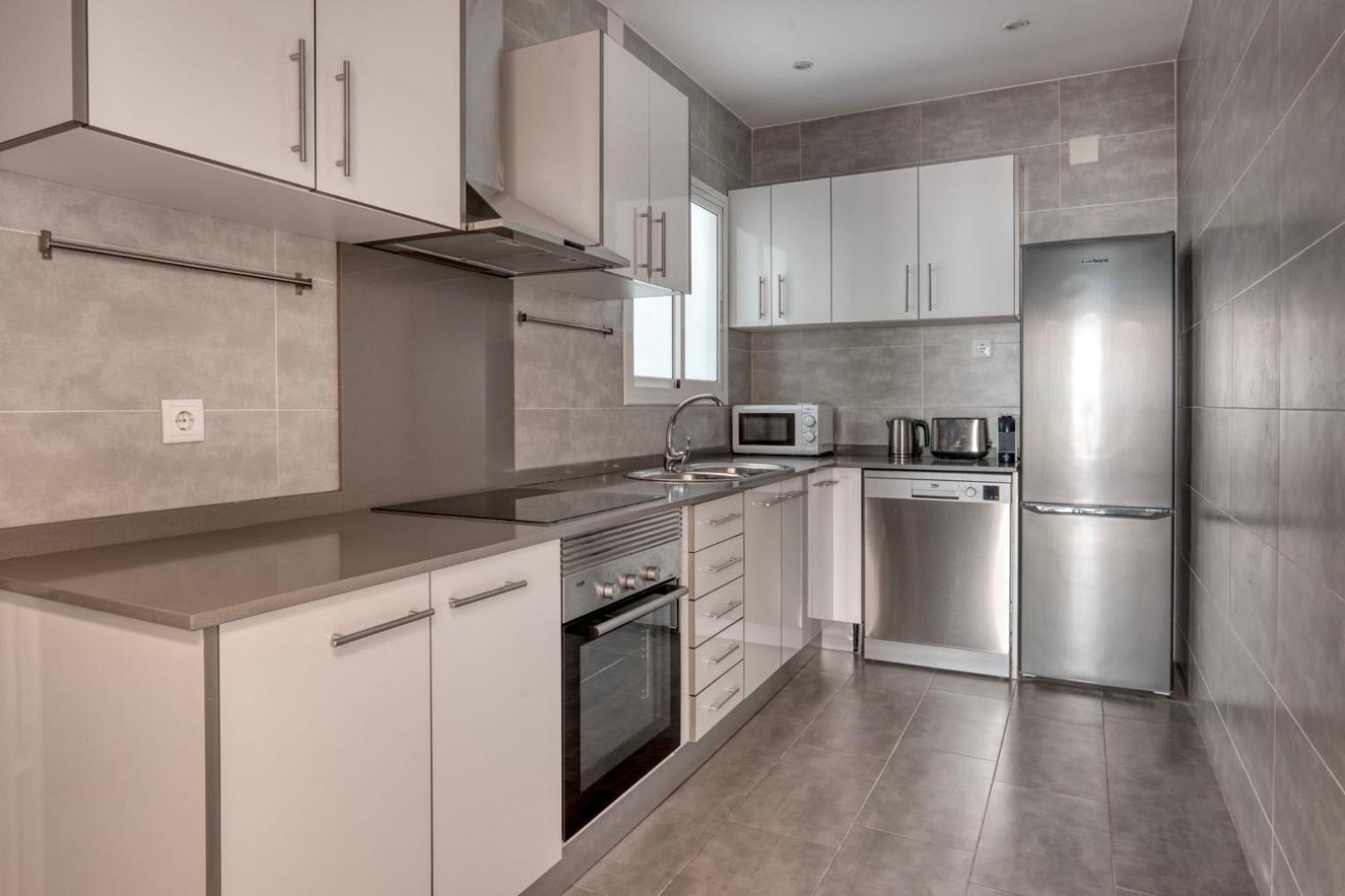 Renovated Les Tres Torres 3br Bcn-94 Apartment Barcelona